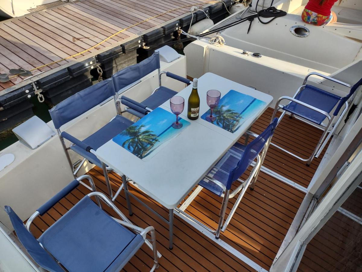 Bed&boat Boatandholiday